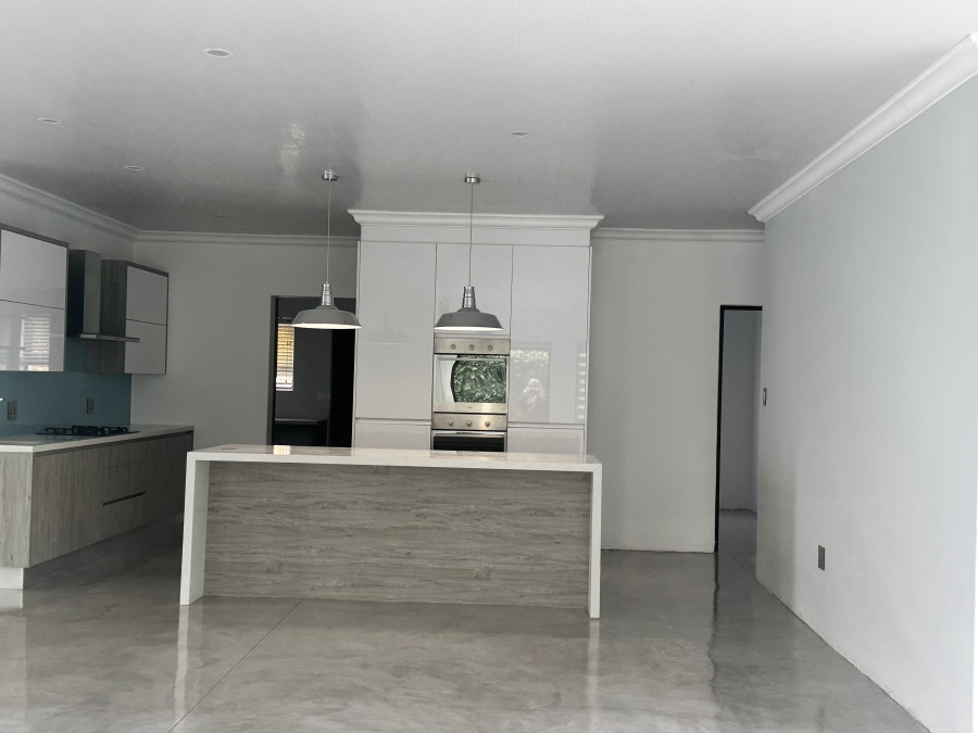 3 Bedroom Property for Sale in Wilkoppies North West